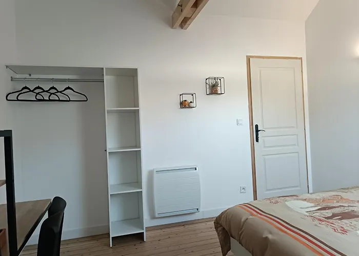 Spacieuse Et Confortable 1 Accommodatie bij particulieren Graville